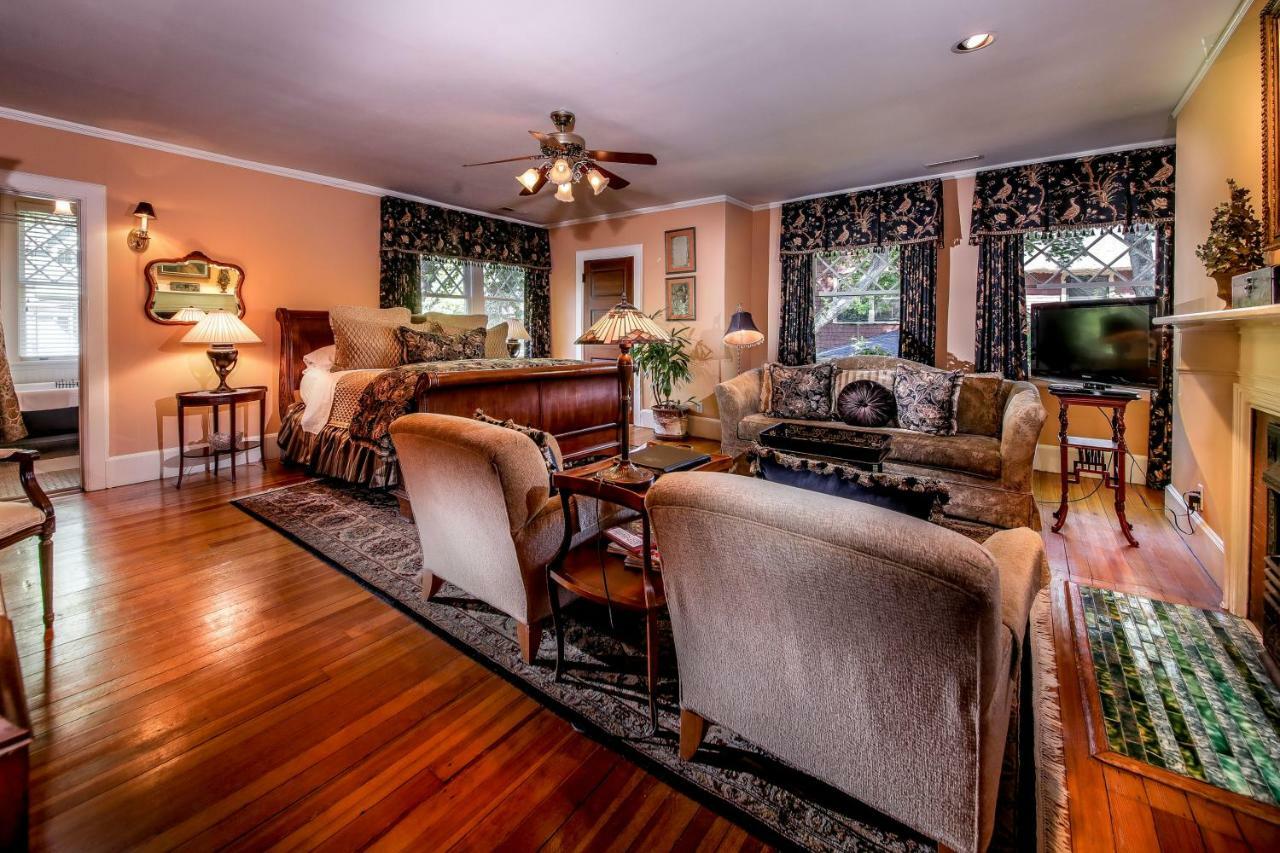 Black Walnut B&B Inn Asheville Dış mekan fotoğraf